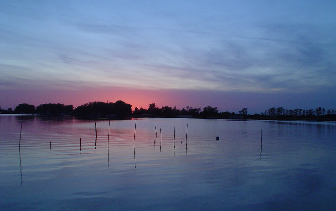 Langs het water van Friesland Langs het water van Friesland