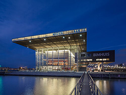 Muziekgebouw aan het Ij